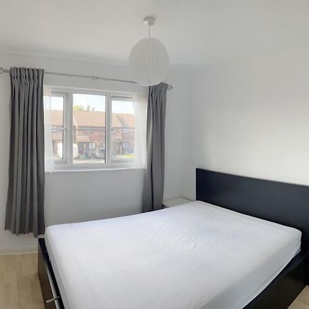Colliers Wood 1 Bed South London Short Stay Mitcham Exterior foto