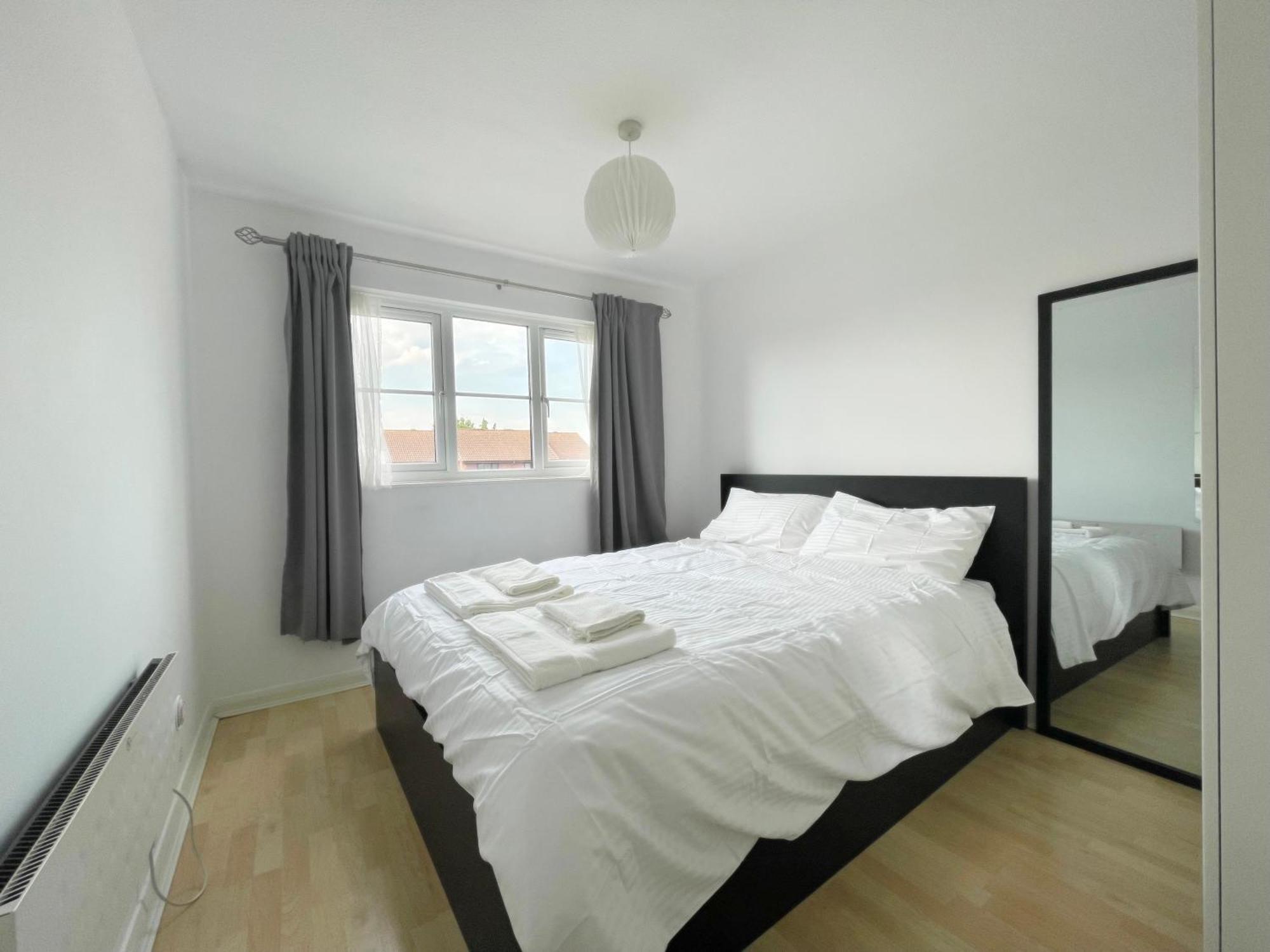 Colliers Wood 1 Bed South London Short Stay Mitcham Exterior foto